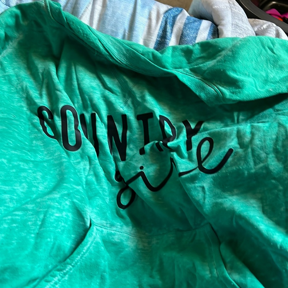 Women’s long sleeve